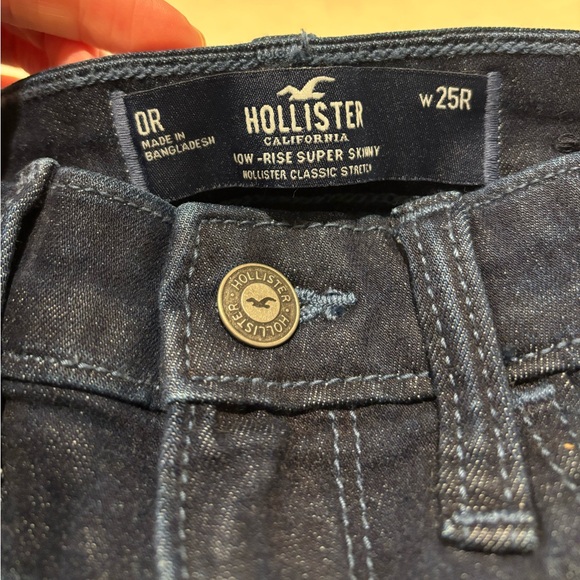 Hollister Super Skinny Jeans - Low Rise - Picture 2 of 3